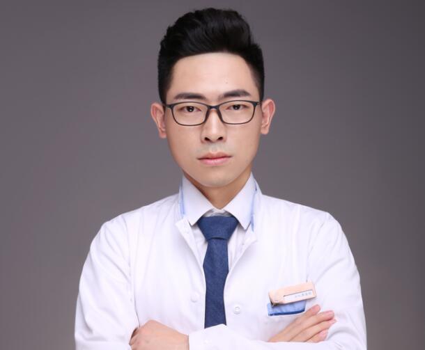 廈門美麗薇整形美容診所李國明