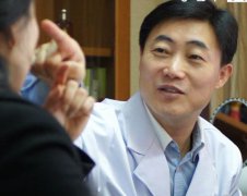 黃寅守在北京哪家醫(yī)院？其實(shí)操假體隆鼻真人案例圖分享！