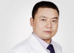 上海光博士齊顯龍醫(yī)生做祛斑的技術(shù)如何？來看真人祛斑前后對比圖吧