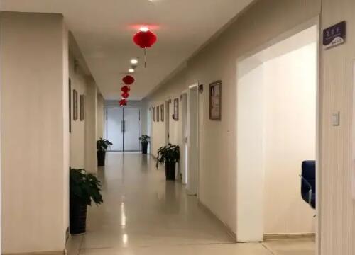 鄭州廣運醫(yī)療美容門診部.jpg