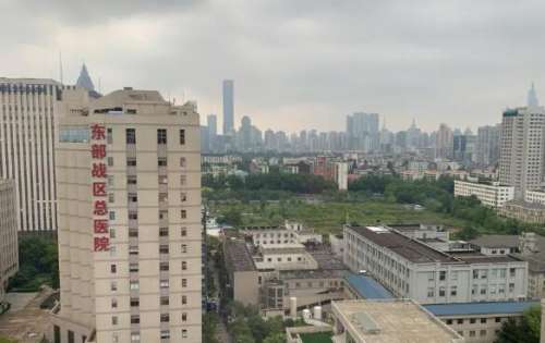 南京做眼袋手術(shù)哪家好？盤(pán)點(diǎn)靠譜的醫(yī)院名單